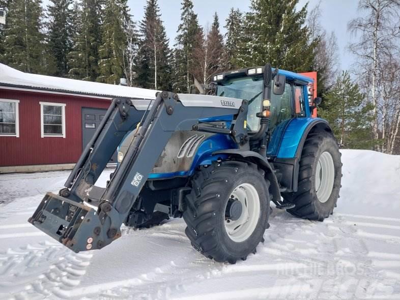 Valtra T152 VERSU Traktorid