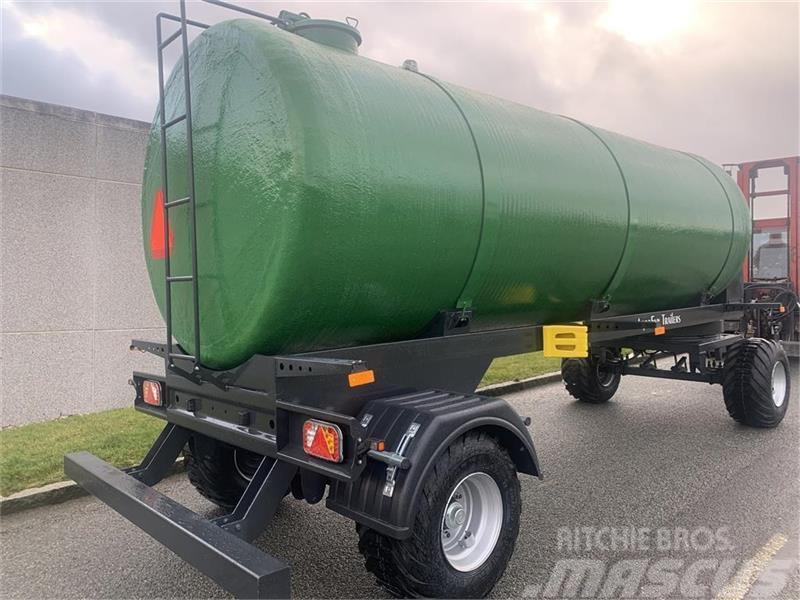 Agrofyn 10000 liter GreenLine vandvogn Kastmissüsteemid