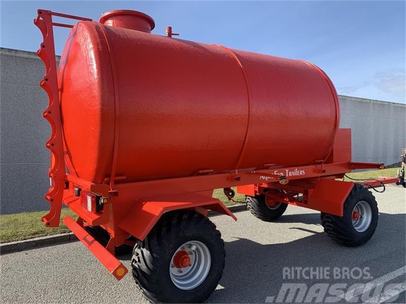 Agrofyn 8000 liter vandvogn Kastmissüsteemid