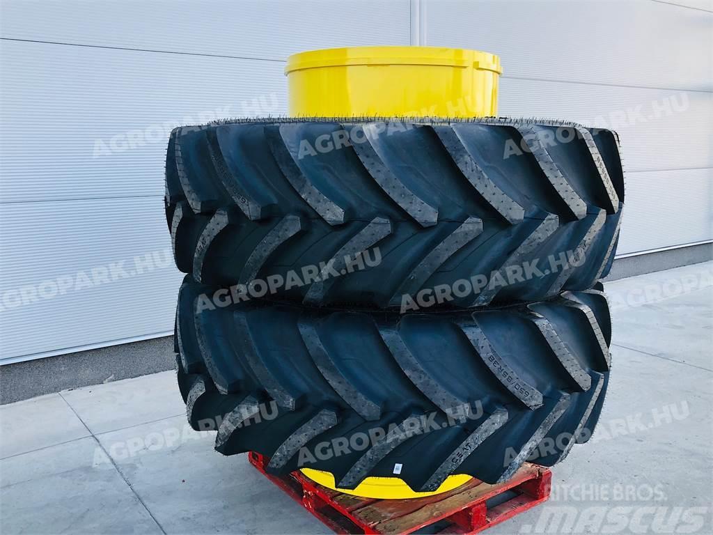  Twin wheel set with CEAT 650/85R38 tires Topeltrattad