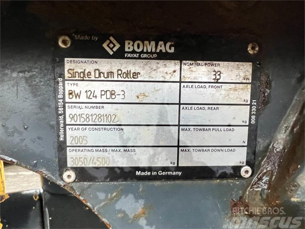 Bomag BW 124 PDB-3 - 3.000 kg. / Tromle / 1.400T Ühe trumliga rullid