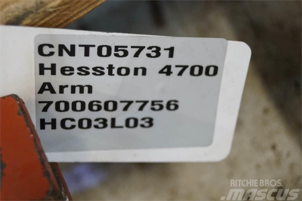 Hesston 4700 Muud põllumajandusmasinad