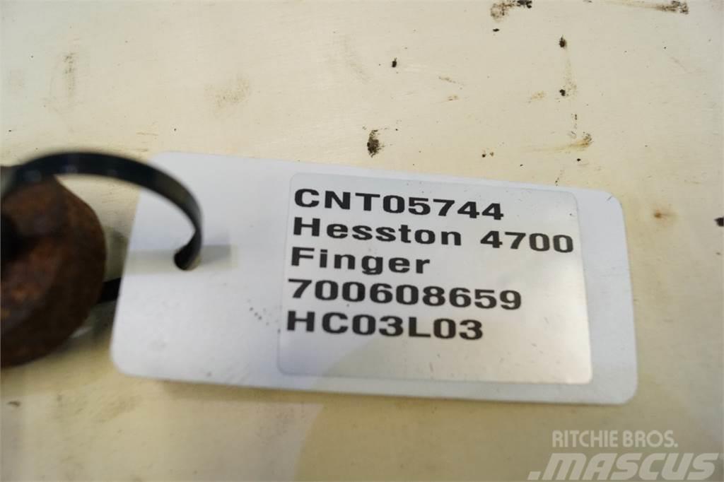 Hesston 4700 Pakihaaratsid