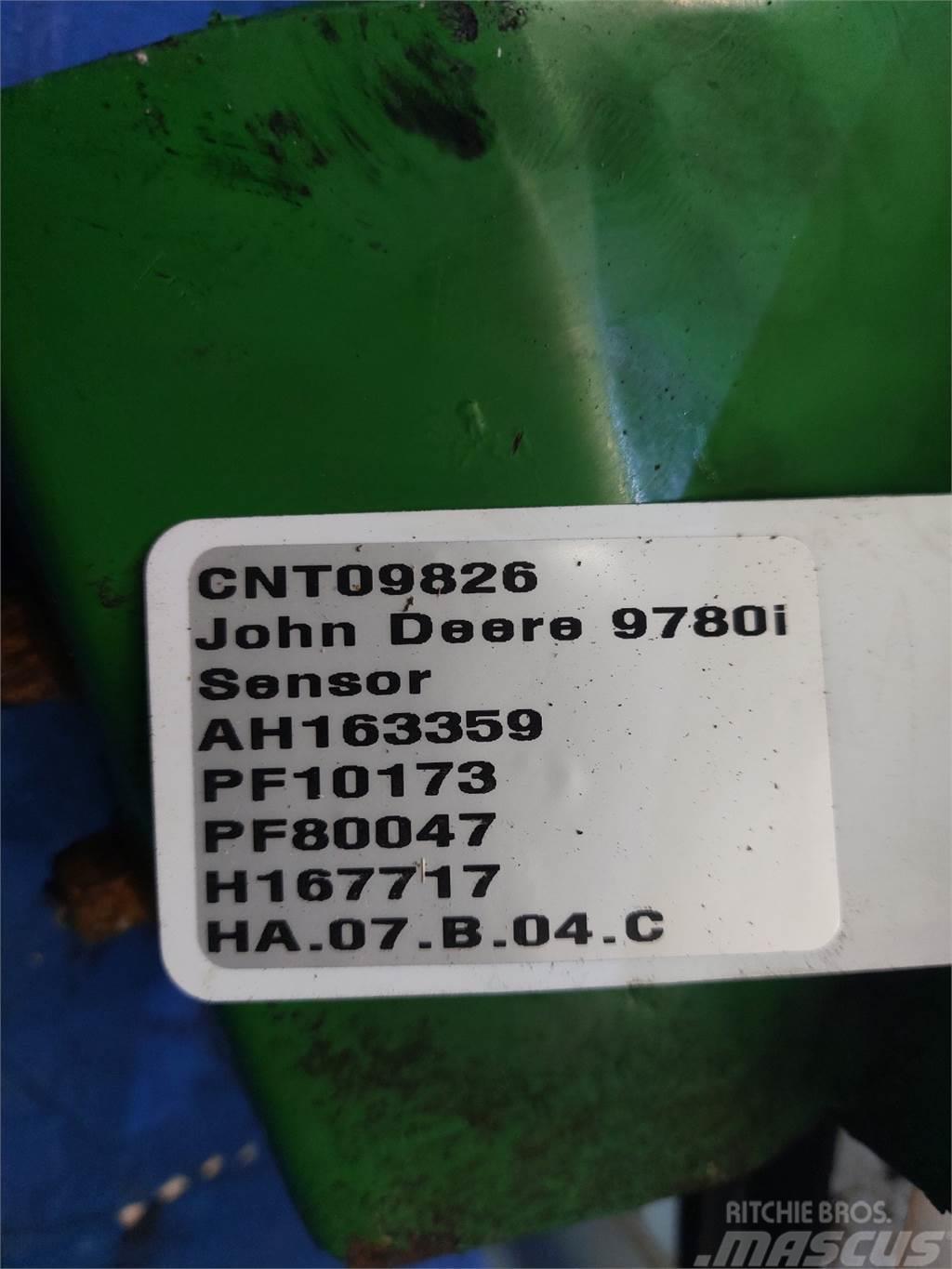 John Deere 9780i Elektroonikaseadmed