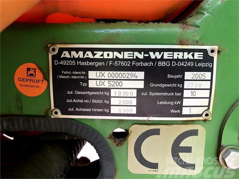 Amazone UX5200 24 meter med bom styring Haagispritsid