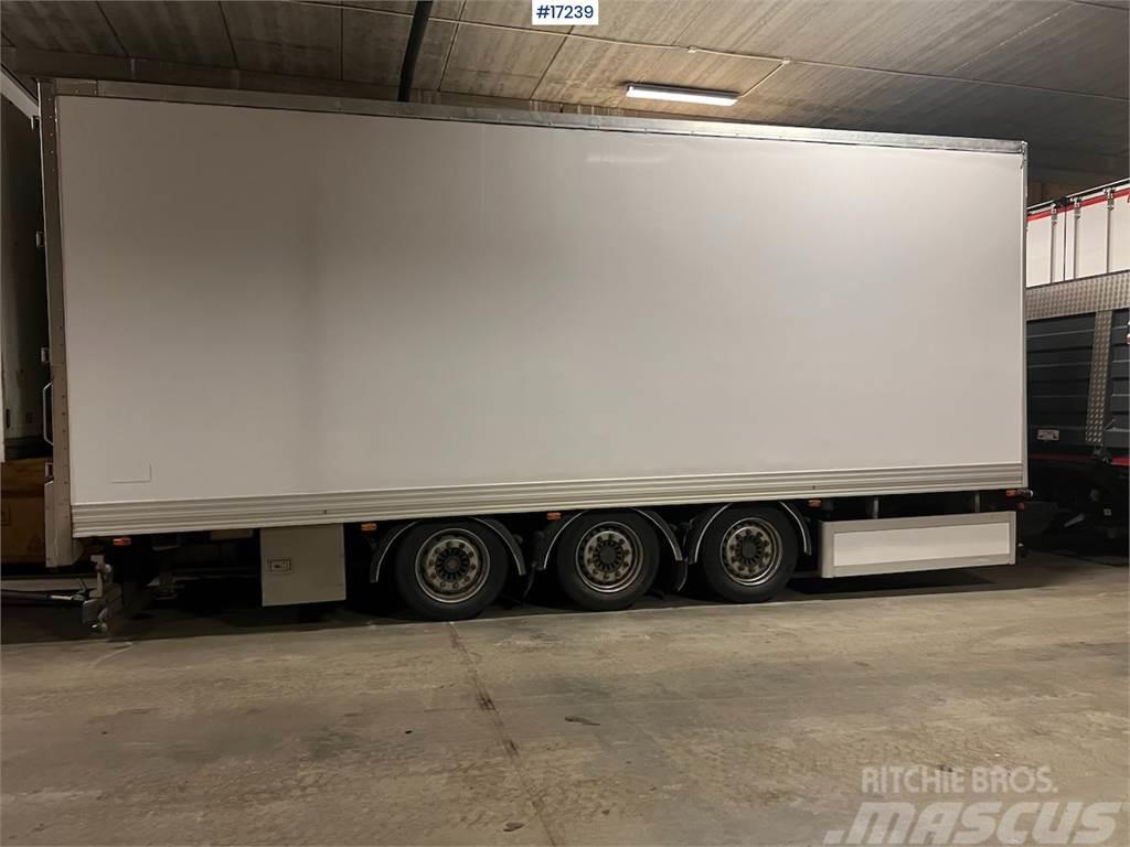 Limetec 3 axle cabinet trailer w/ full side opening Muud haagised