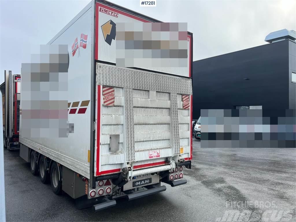 Limetec 3 axle cabinet trailer w/ full side opening and ze Muud haagised