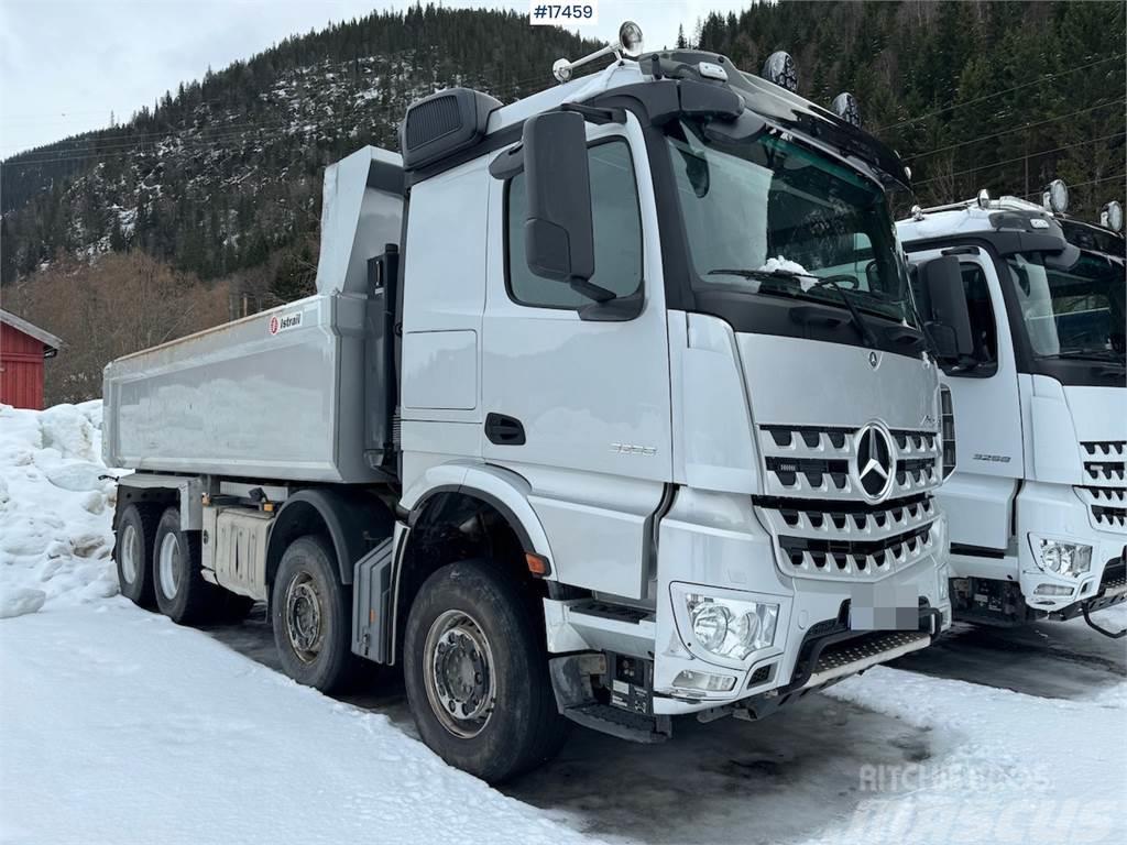 Mercedes-Benz Arocs 3258 8x4 tipper truck Kallurid