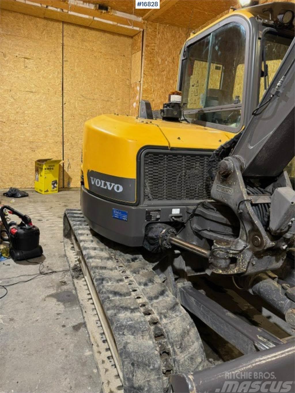 Volvo ECR88D Tracked excavator w/ bucket and tilt Roomikekskavaatorid