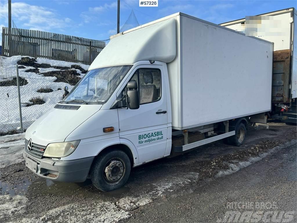 Mercedes-Benz 414 Box car with tail lift. Total weight 4600 kgs Muu