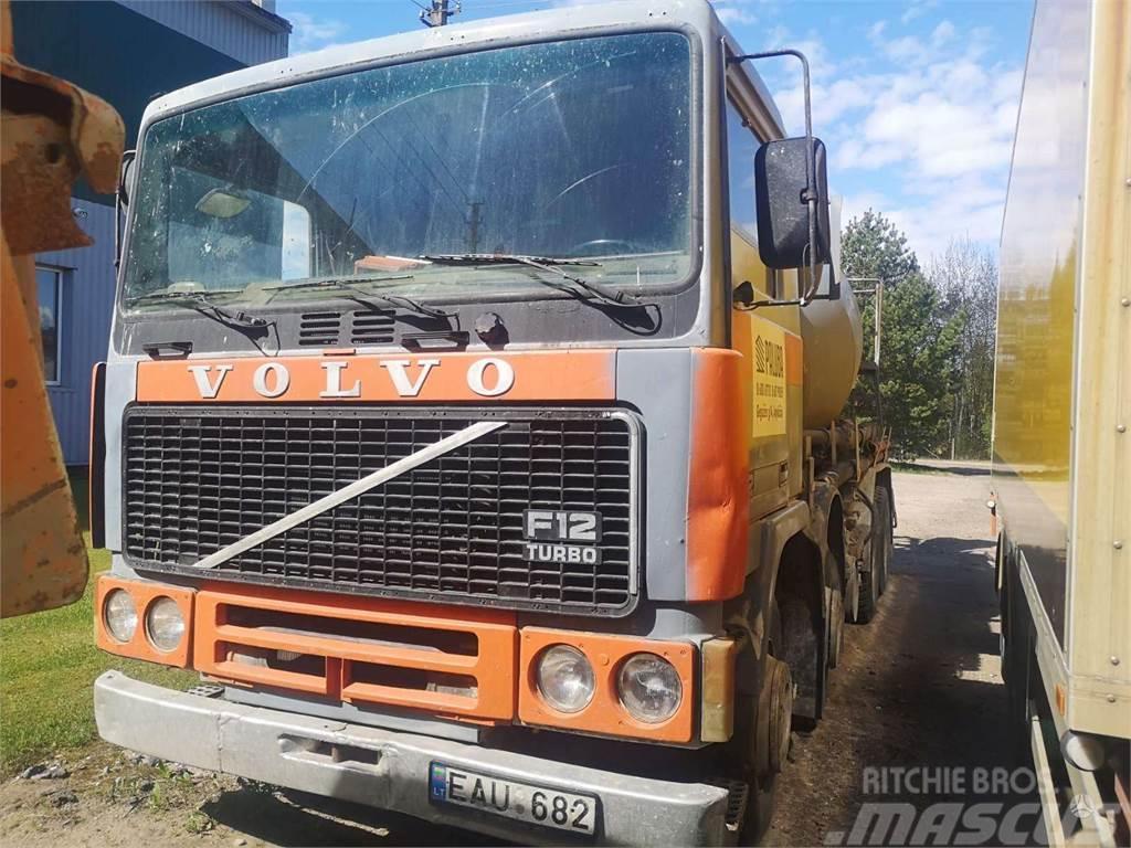 Volvo F12 Only chassis Raamautod