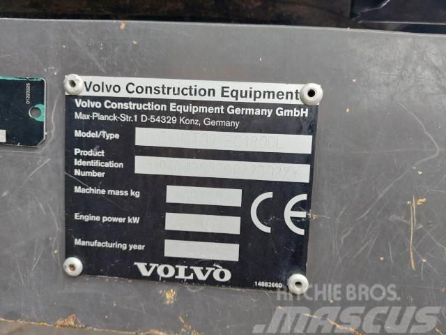Volvo EC180DL Roomikekskavaatorid