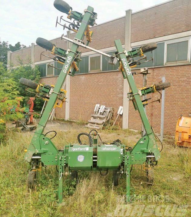  SONSTIGE Robocrop Maishacke 8 Reihen - mit Kamera Muud põllumajandusmasinad
