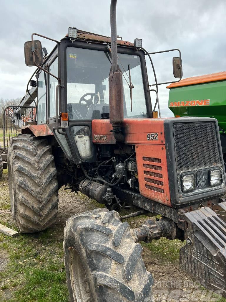 MTZ 952 Metsatööks kohandatud traktorid