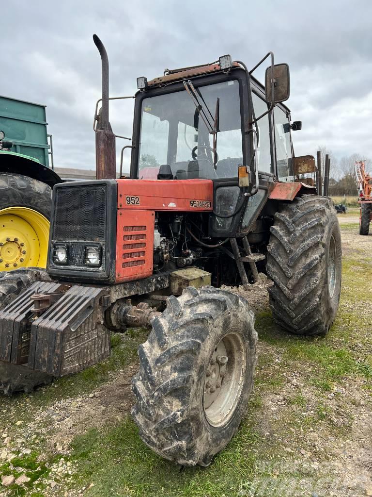 MTZ 952 Metsatööks kohandatud traktorid