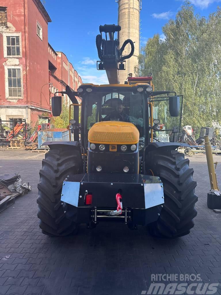  Fastrac  zabudowa Metsatööks kohandatud traktorid