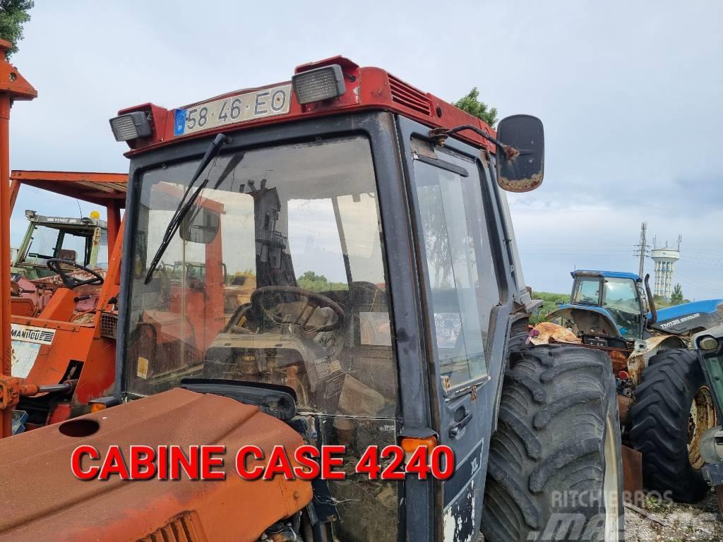  CABINE CASE 4240 kabiinid