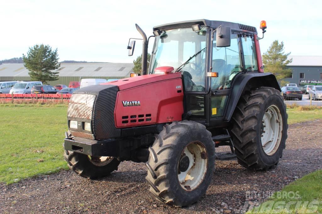 Valtra 6300 Tractor Metsatööks kohandatud traktorid