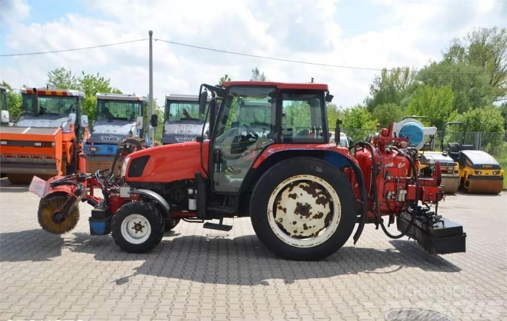 New Holland TL 90 A Traktorid