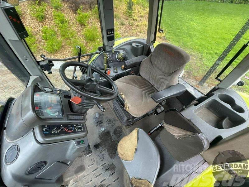 CLAAS 836 RZ Traktorid