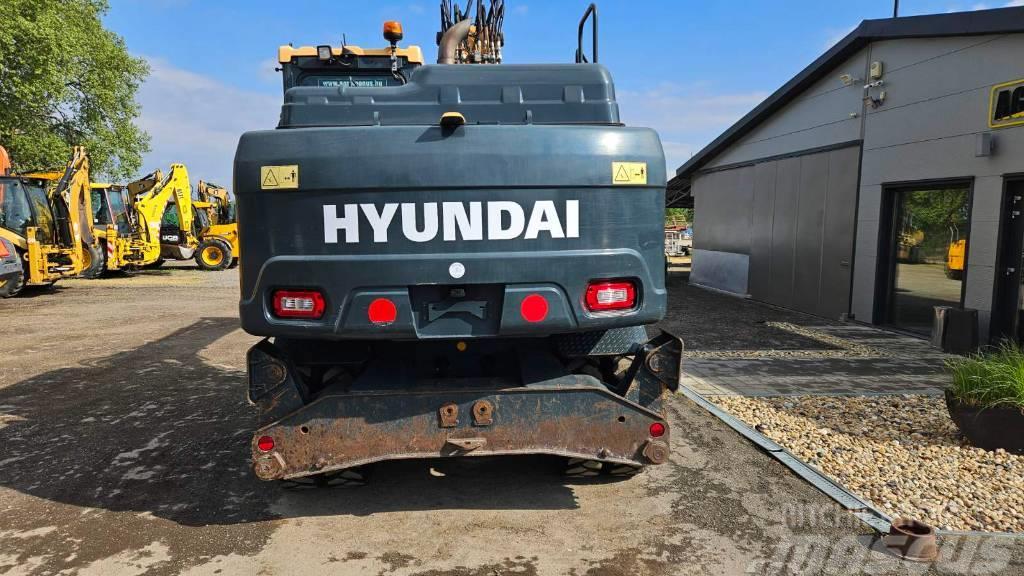 Hyundai HW140 Ratasekskavaatorid