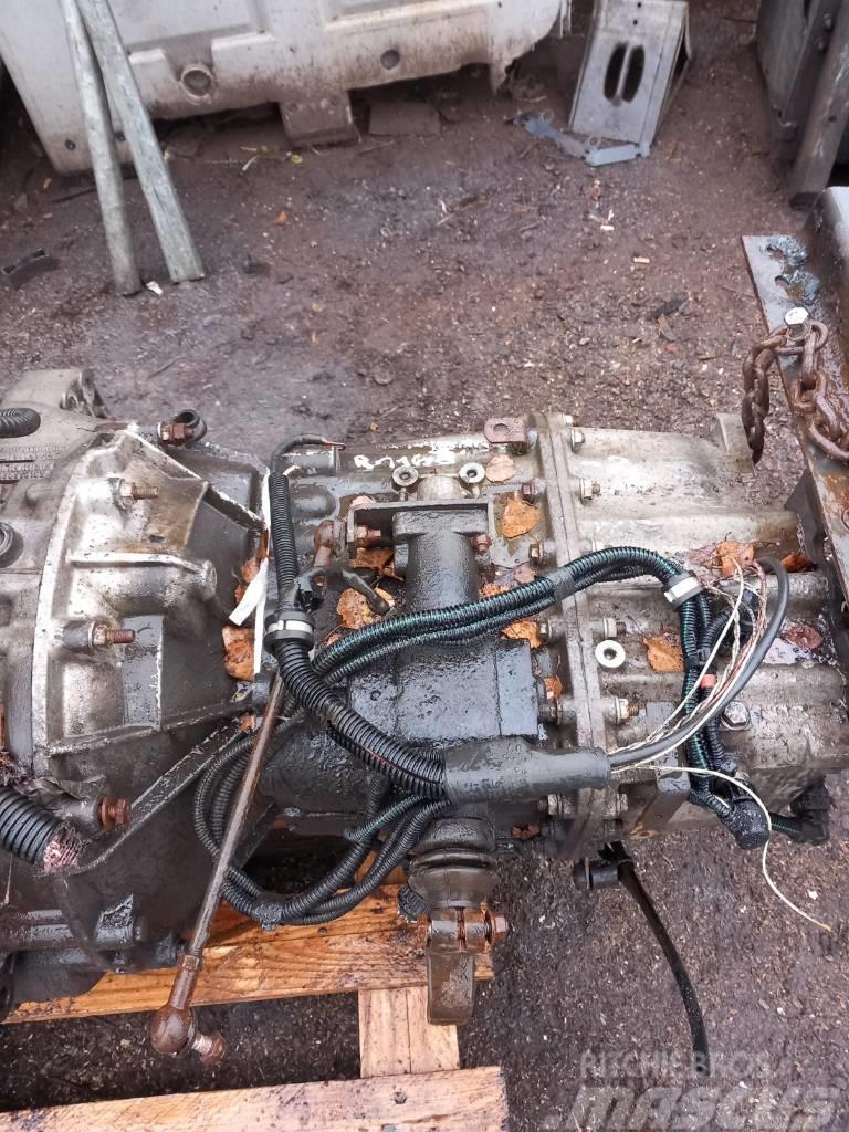 Renault Midlum 240 EATON FS5206A gearbox Käigukastid