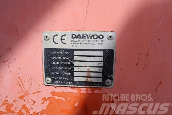 Daewoo SL400 Roomikekskavaatorid