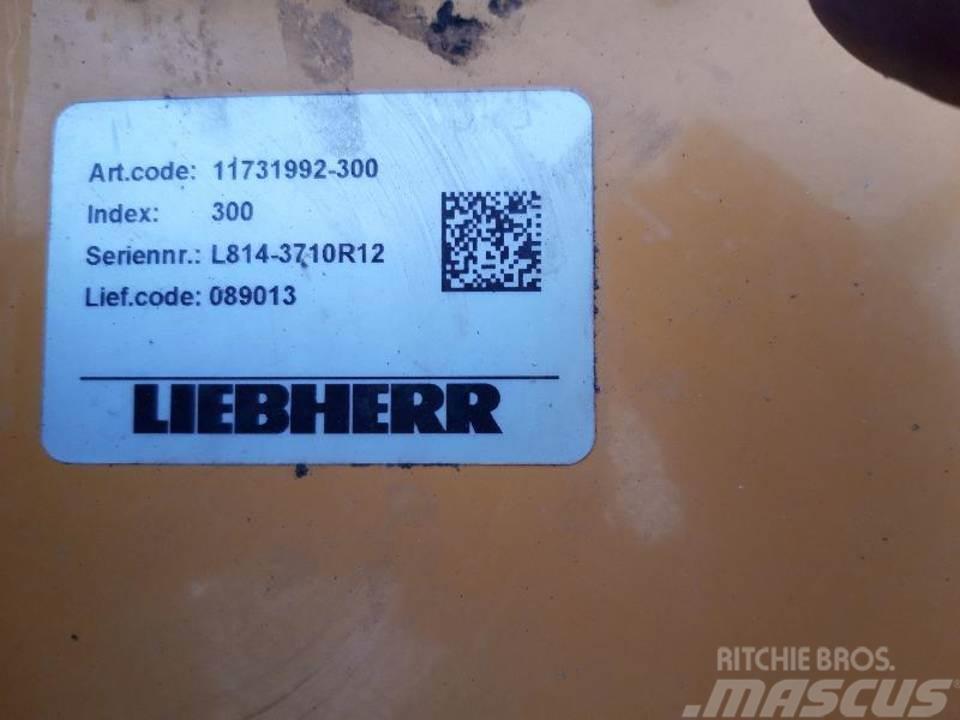 Liebherr R920 Kabiinid