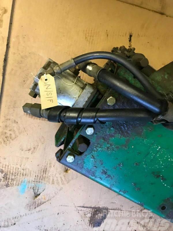 Ransomes 350 D Near side front mower reel and motor £200 pl Muud osad