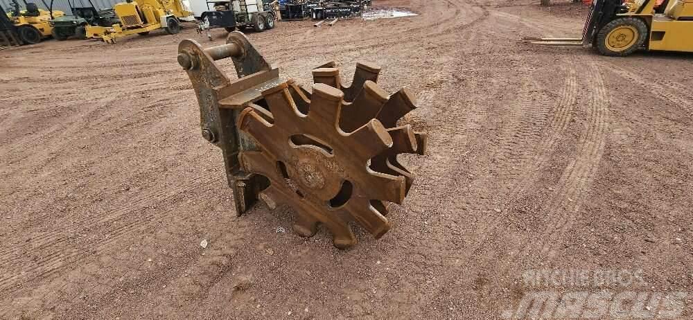  Excavator Compaction Wheel Tihendusmasinate lisad ja varuosad