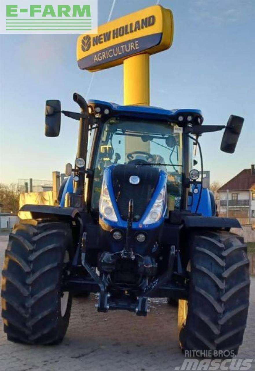 New Holland t7.225ac Traktorid