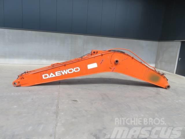 Daewoo DX 225 LC Raamid