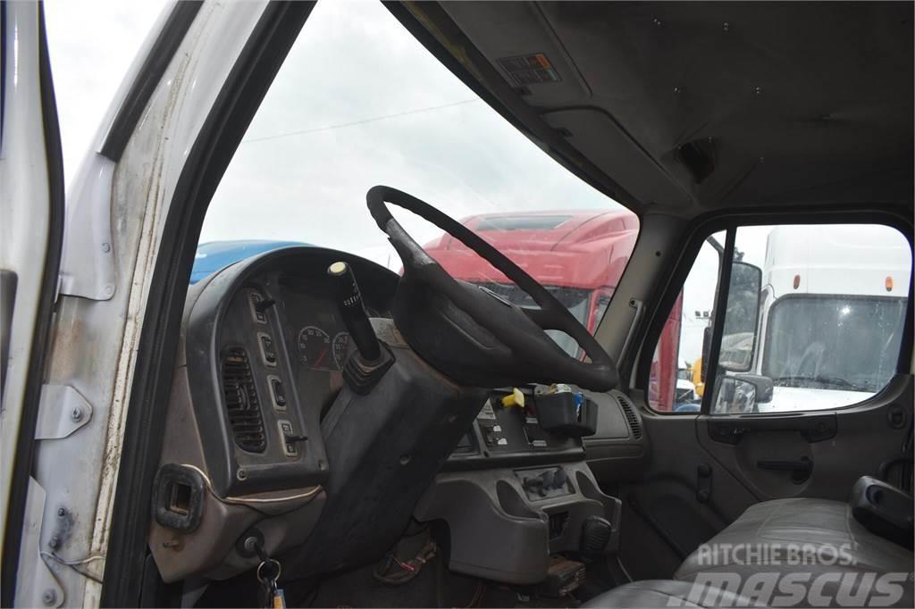 Freightliner BUSINESS CLASS M2 106 Kraanaga veokid