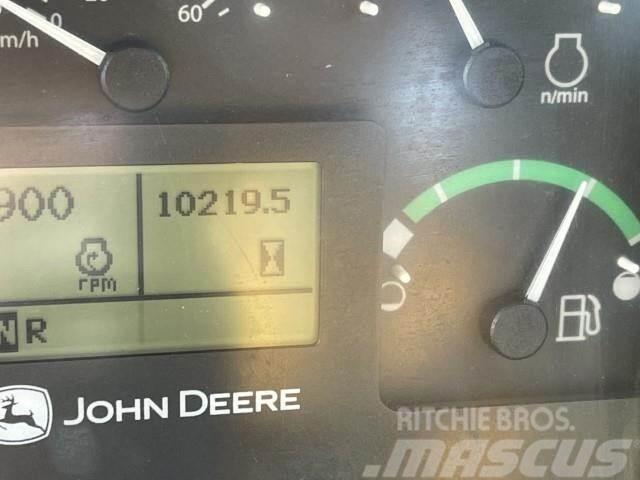 John Deere 460E Liigendraamiga pinnaseveokid