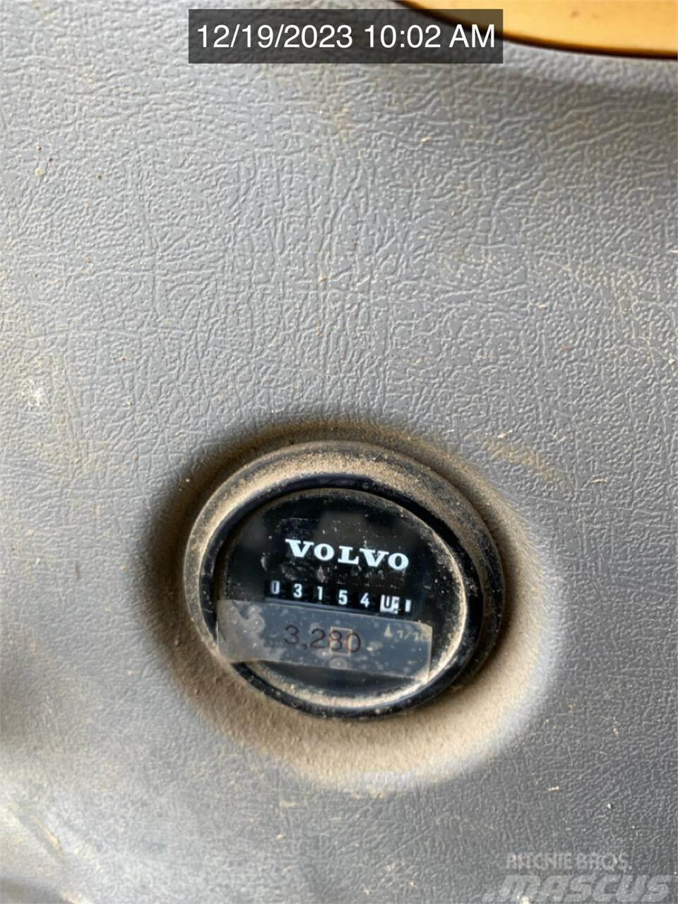 Volvo ECR88D Roomikekskavaatorid
