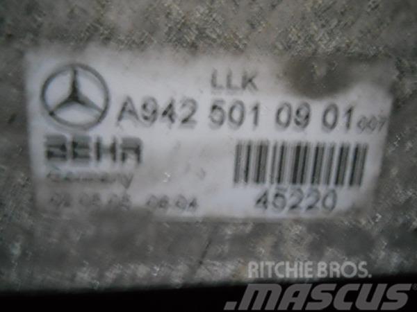 Mercedes-Benz Kühler, Ladeluftkühler Behr 9425010901 Actros Mootorid