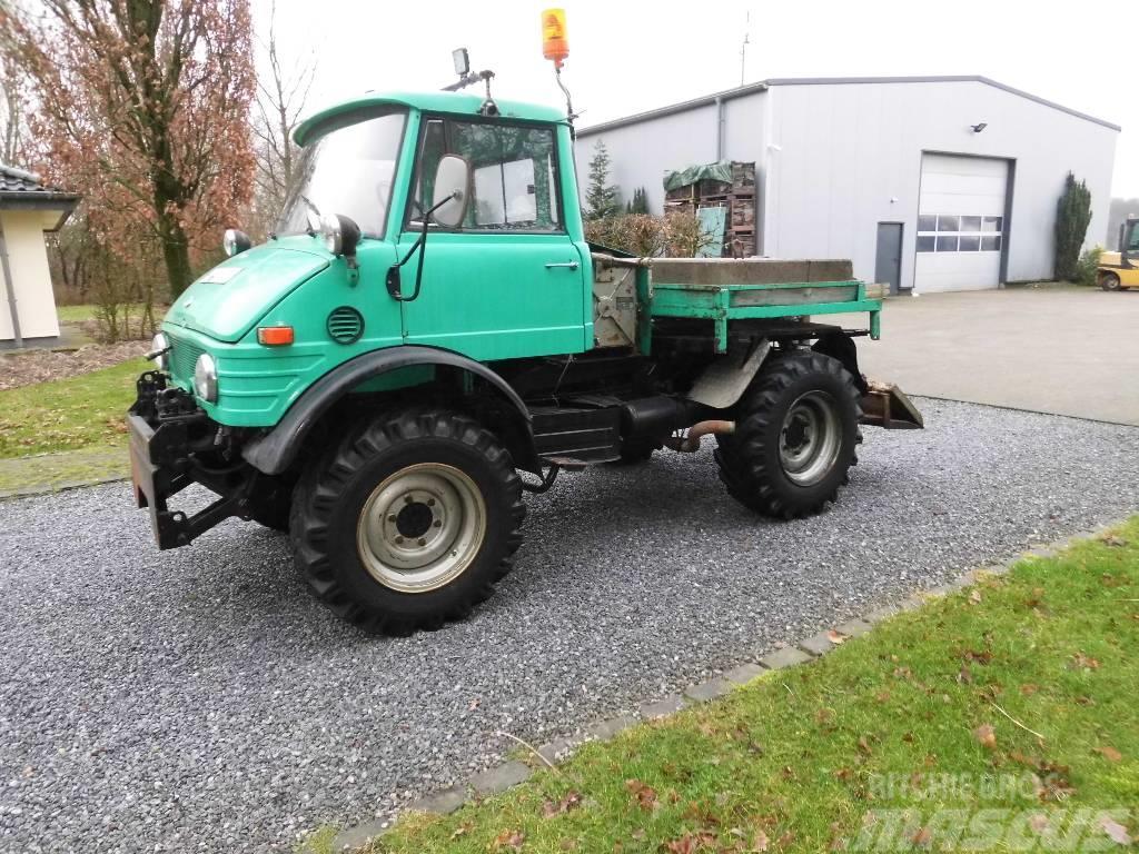 Unimog 406 Traktorid