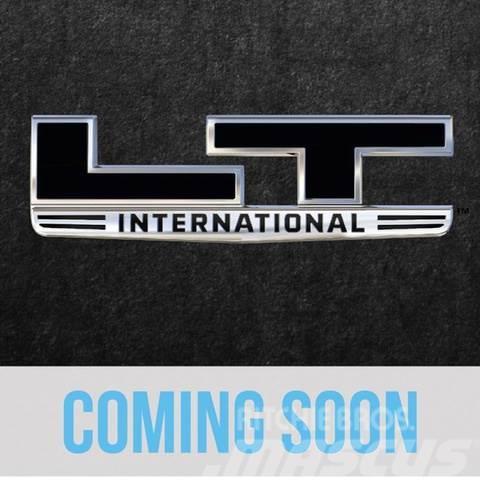International LT 6X4 Muu