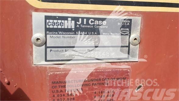Case IH 8580 Heinapressid