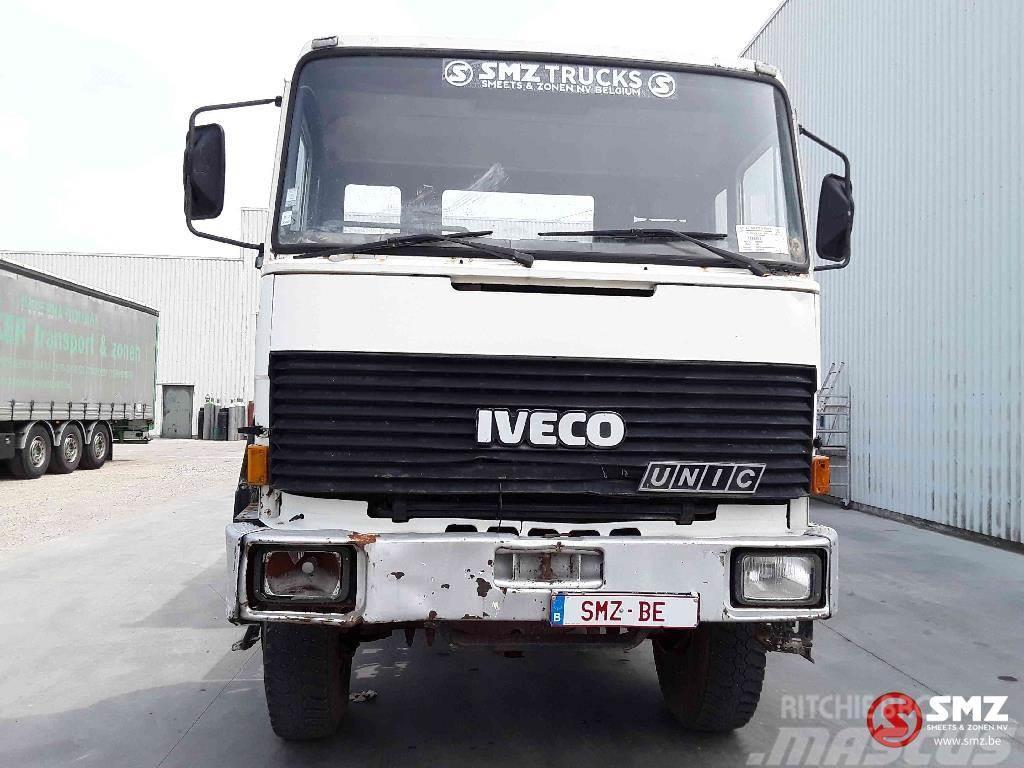 Iveco Magirus 190.32 4x4 tractor- box Sadulveokid