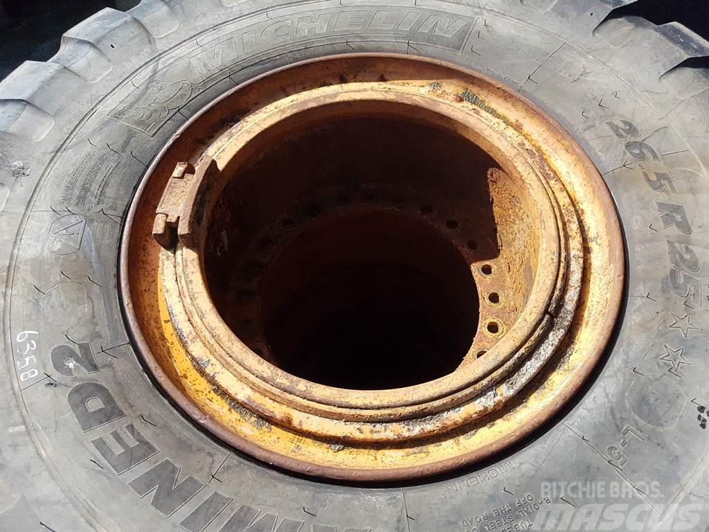 CASE 921C-Michelin 26.5R25-Tire/Reifen/Band Rehvid, rattad ja veljed