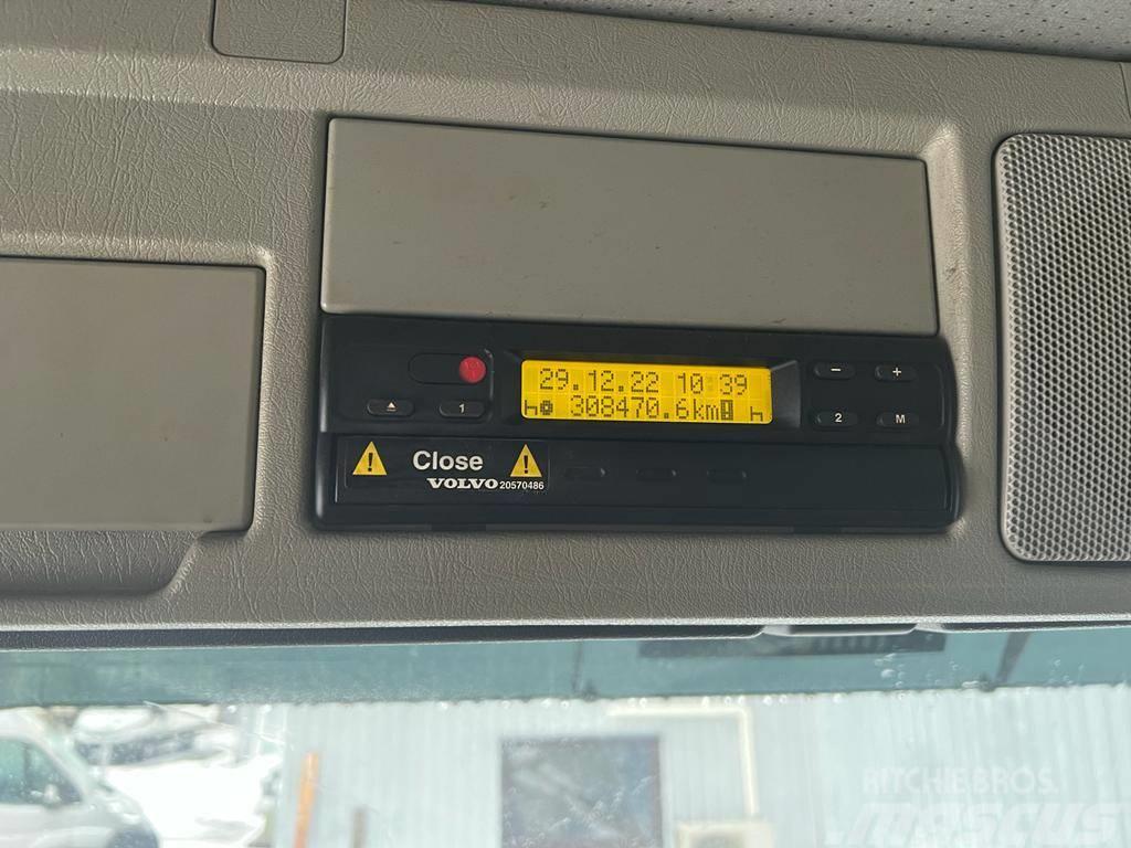 Volvo FM9 300, 4x2 HIAB CRANE Kraanaga veokid
