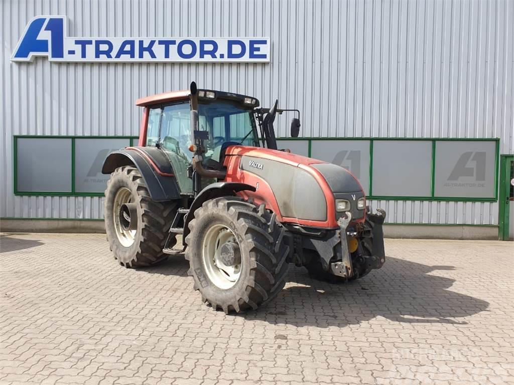 Valtra T151 Traktorid