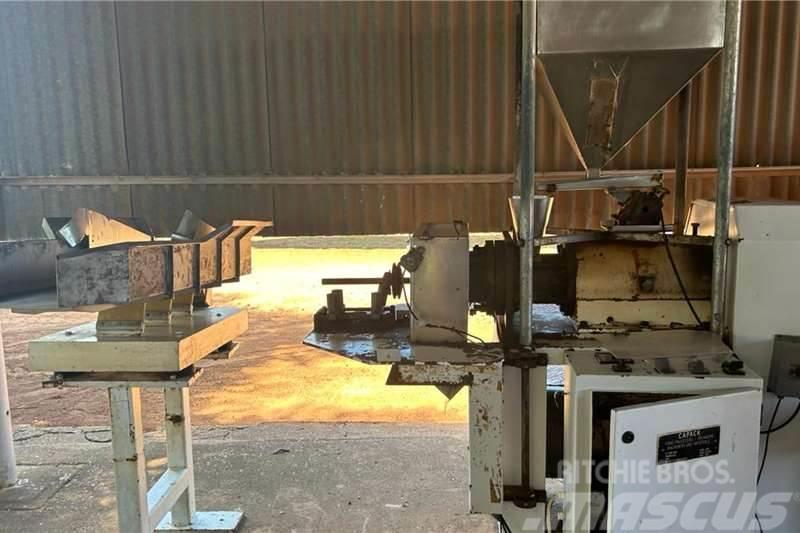  Extruder With Vibrating Sorting Table Muud veokid