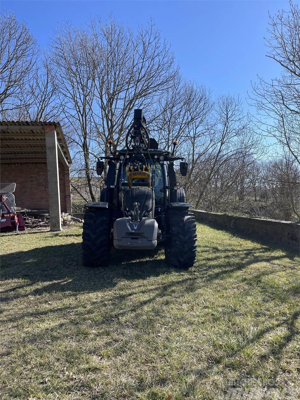 Valtra N 175 Active Metsatööks kohandatud traktorid