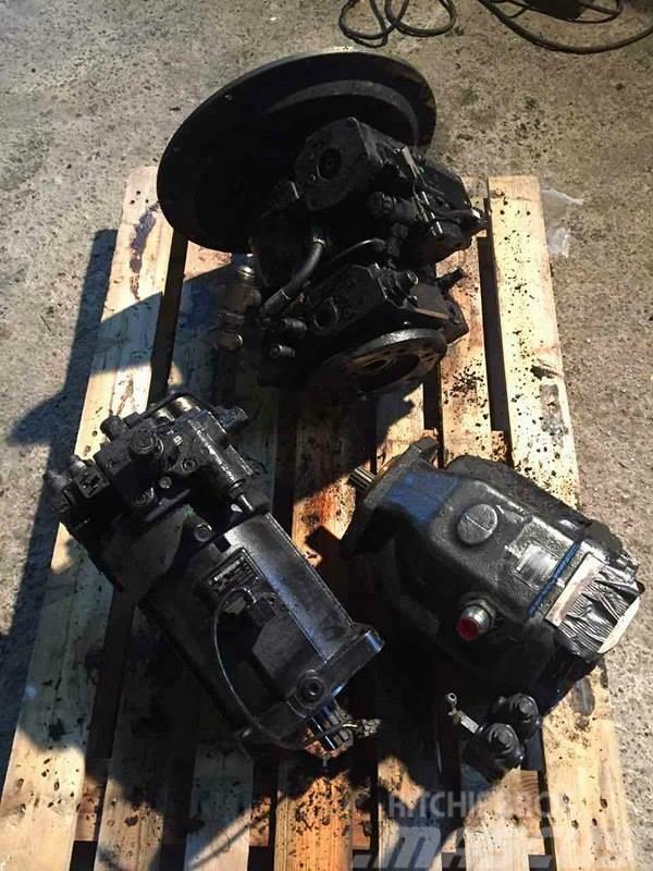 John Deere 1110 D Hydraulic Pumps and Hydro Motor Mootorid