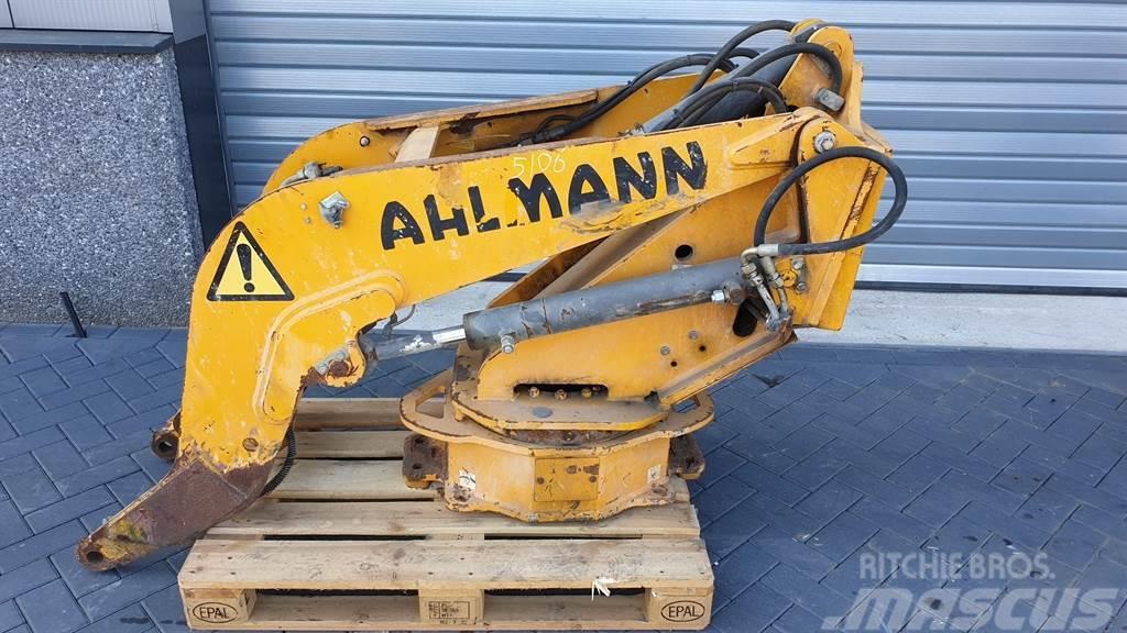 Ahlmann AZ 45 E - Lifting framework/Schaufelarm/Giek Nooled ja varred