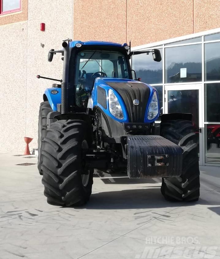 New Holland T 8.360 Traktorid