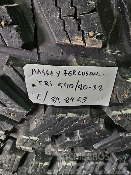 Massey Ferguson Hjul par: Nokian hakkapelitta tri 540/80 38 Pronar Rehvid, rattad ja veljed