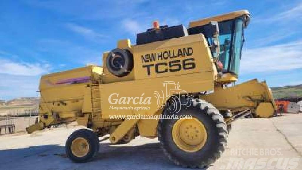New Holland TC 56 Harvesterid